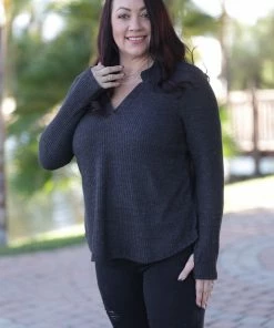 Boutique Simplified Black Thumbhole Gabby