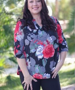 Boutique Simplified Floral Treasure 3/4 Sleeve Gabby