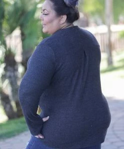 Boutique Simplified Black Thumbhole Gabby