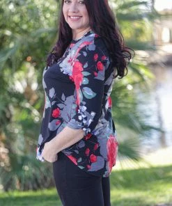 Boutique Simplified Floral Treasure 3/4 Sleeve Gabby