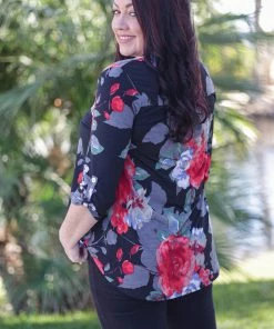 Boutique Simplified Floral Treasure 3/4 Sleeve Gabby