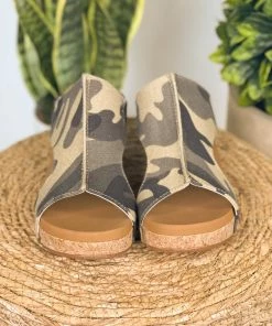 Apparel Very G Besito Wedge In Camo