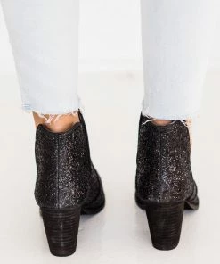 Apparel Not Rated Fiera Booties In Black 16 Apparel Not Rated Fiera Booties In Black