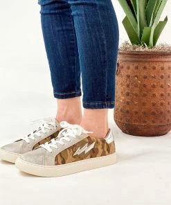 Corkys Bolt Sneaker In Camo