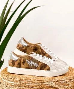 Corkys Bolt Sneaker In Camo