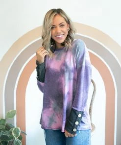 Boutique Simplified Amethyst Dream Long Sleeve Top