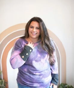 Boutique Simplified Amethyst Dream Long Sleeve Top