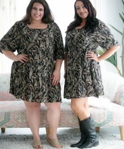 Boutique Simplified Neutral Paisley Dress