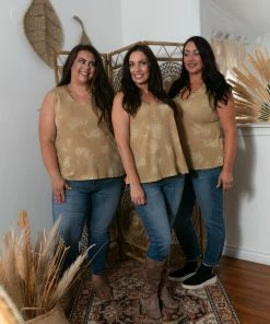 Boutique Simplified All In The Details Sleeveless Top 7 Boutique Simplified All In The Details Sleeveless Top