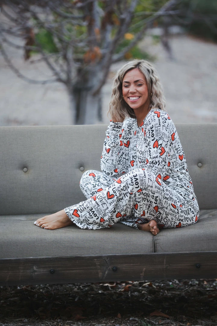 Boutique Simplified Fall In Love Lounge Pants 5 Boutique Simplified Fall In Love Lounge Pants