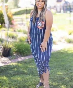 Boutique Simplified Proud To Be - Maxi Apparel