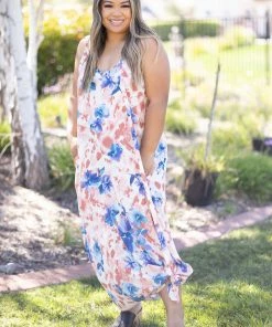 Boutique Simplified Beachy Florals Maxi