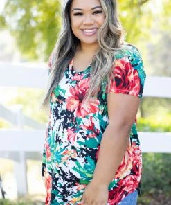 Boutique Simplified Soulfire Floral Short Sleeve