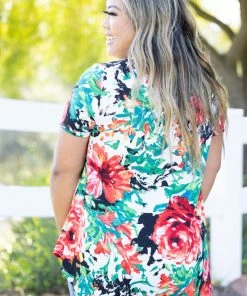 Boutique Simplified Soulfire Floral Short Sleeve