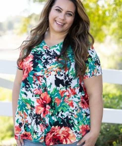 Boutique Simplified Soulfire Floral Short Sleeve