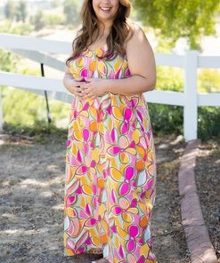 Boutique Simplified Floral Jubilee Maxi Dress Apparel