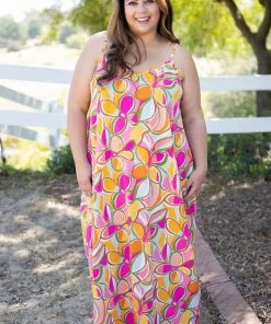 Boutique Simplified Floral Jubilee Maxi Dress Apparel