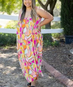 Boutique Simplified Floral Jubilee Maxi Dress Apparel