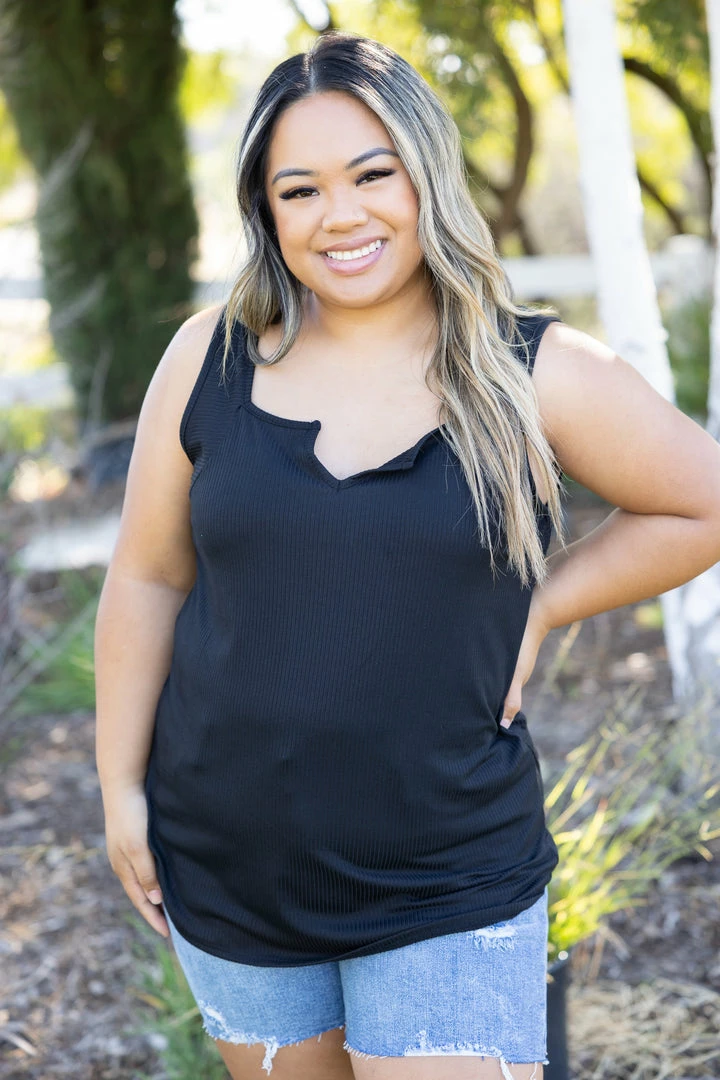 Boutique Simplified Apparel Glam Doll Tank In Black 5 Boutique Simplified Apparel Glam Doll Tank In Black