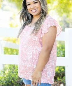 Boutique Simplified Paradise Sunsets Flutter Sleeve Apparel