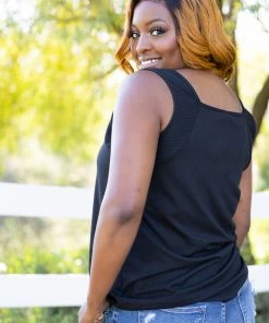 Boutique Simplified Apparel Glam Doll Tank In Black