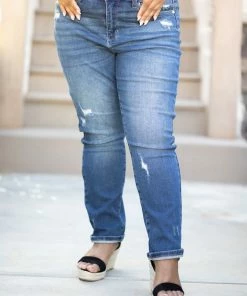 Boutique Simplified Over The Rainbow Judy Blue Crops 17 Boutique Simplified Over The Rainbow Judy Blue Crops