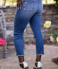 Boutique Simplified Over The Rainbow Judy Blue Crops 23 Boutique Simplified Over The Rainbow Judy Blue Crops