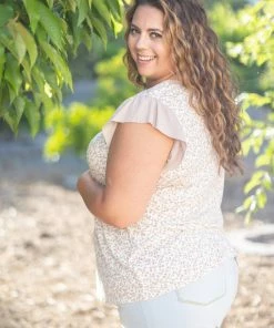 Boutique Simplified Apparel Delicate Nature Ruffle Sleeve