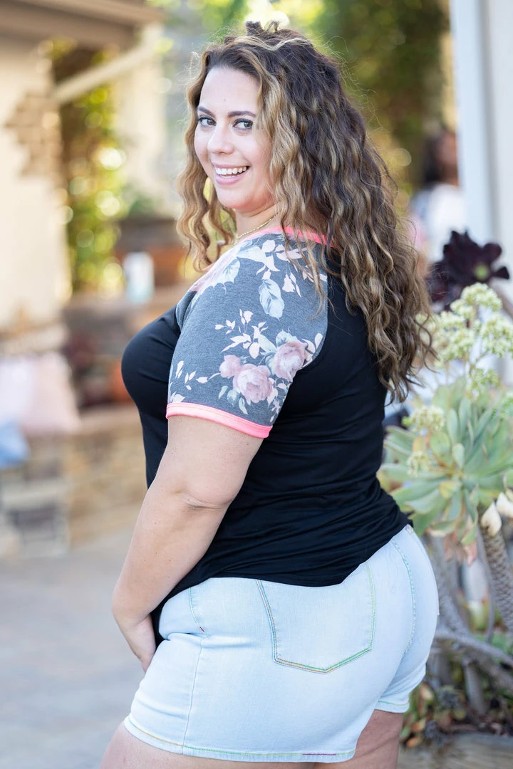 Boutique Simplified The Perfect Compromise Raglan Apparel 3 Boutique Simplified The Perfect Compromise Raglan Apparel