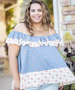 Boutique Simplified Live Life Ruffled Woven Blouse Apparel