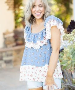 Boutique Simplified Live Life Ruffled Woven Blouse Apparel