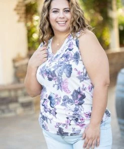 Boutique Simplified Apparel Napa Floral Sleeveless Top