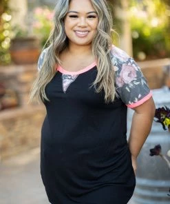 Boutique Simplified The Perfect Compromise Raglan Apparel 9 Boutique Simplified The Perfect Compromise Raglan Apparel