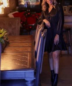 Boutique Simplified 1X Twirl The Night Away Dress