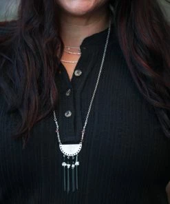 Boutique Simplified Half Moon Tassel Necklace