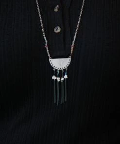 Boutique Simplified Half Moon Tassel Necklace