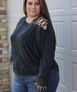 Boutique Simplified Essential Minerals Lattice Shoulder Top 8 Boutique Simplified Essential Minerals Lattice Shoulder Top