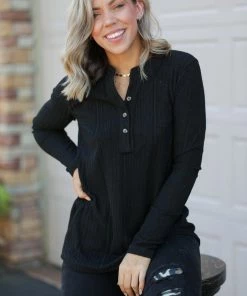Boutique Simplified R&R Long Sleeve Top