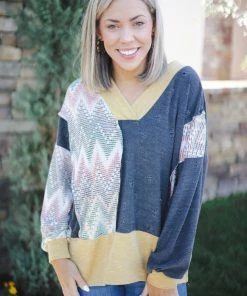 Boutique Simplified Uniquely You Jacquard Knit Sweater