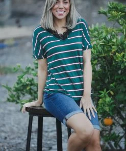 Boutique Simplified Sweet And Edgy Short Sleeve Top