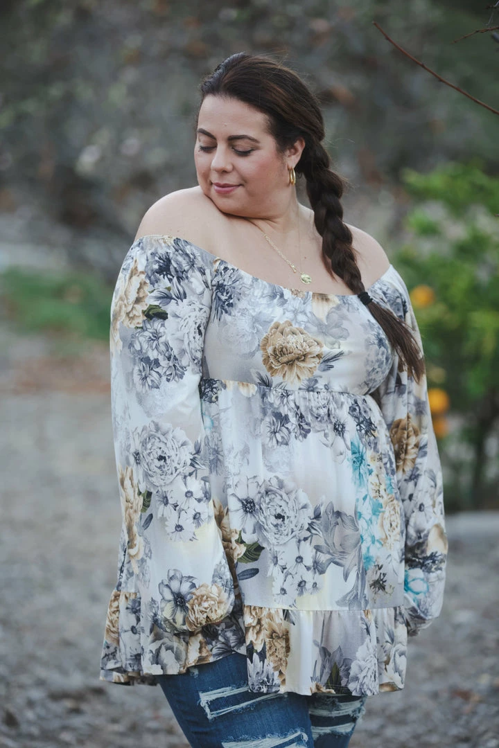 Boutique Simplified Sketched In Floral Ruffle Tunic 5 Boutique Simplified Sketched In Floral Ruffle Tunic