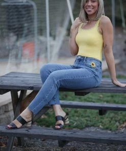 Boutique Simplified Sunshine Lace Tank Bodysuit 1X