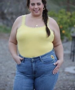 Boutique Simplified Sunshine Lace Tank Bodysuit 1X