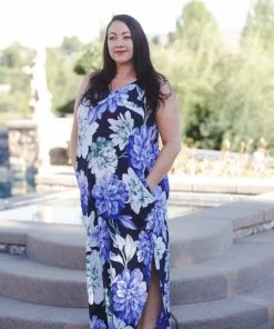 Boutique Simplified Navy Floral Maxi Dress