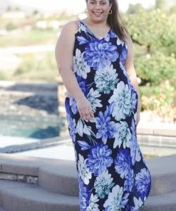 Boutique Simplified Navy Floral Maxi Dress