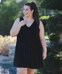 Boutique Simplified Feeling Ruffled Swing Dress - Black