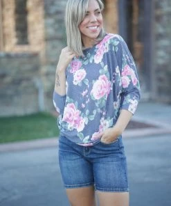 Boutique Simplified Scrunched With Roses Dolman