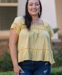 Boutique Simplified Sweet As Honey Woven Top