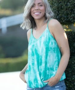 Boutique Simplified Incomplete Without You Twist Tank