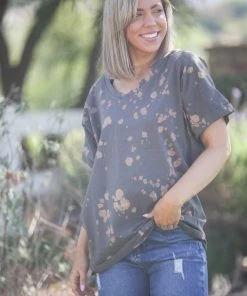 Boutique Simplified Bleach Splattered Love Tee